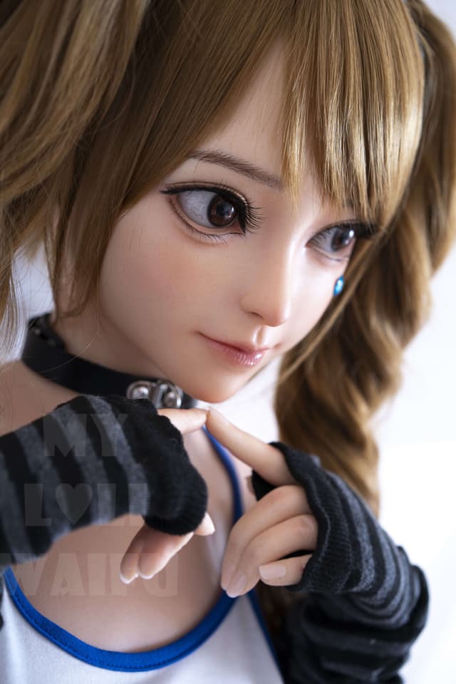 Emiko 148cm B-cup