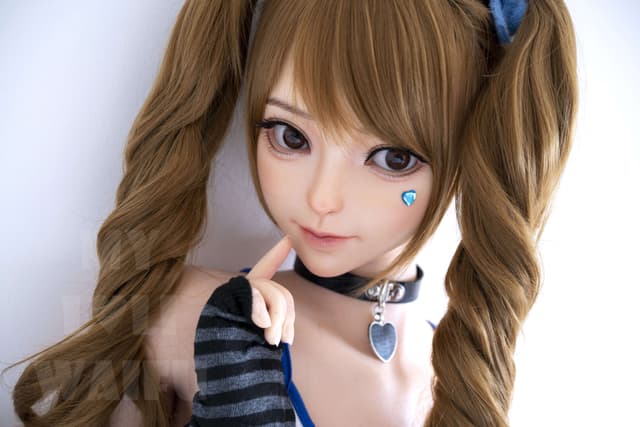 Emiko 148cm B-cup