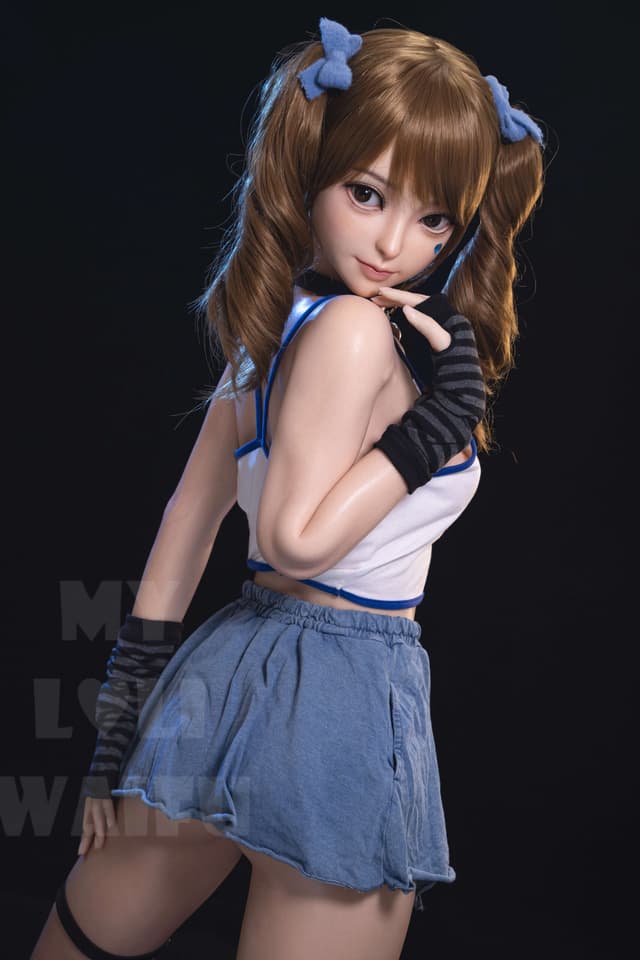 Emiko 148cm B-cup