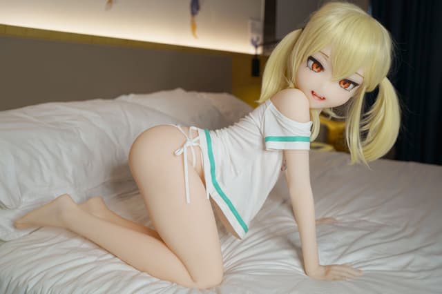 Abby 128cm B-cup