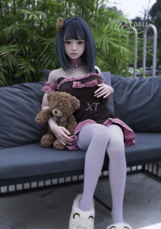Akira 150cm D-cup