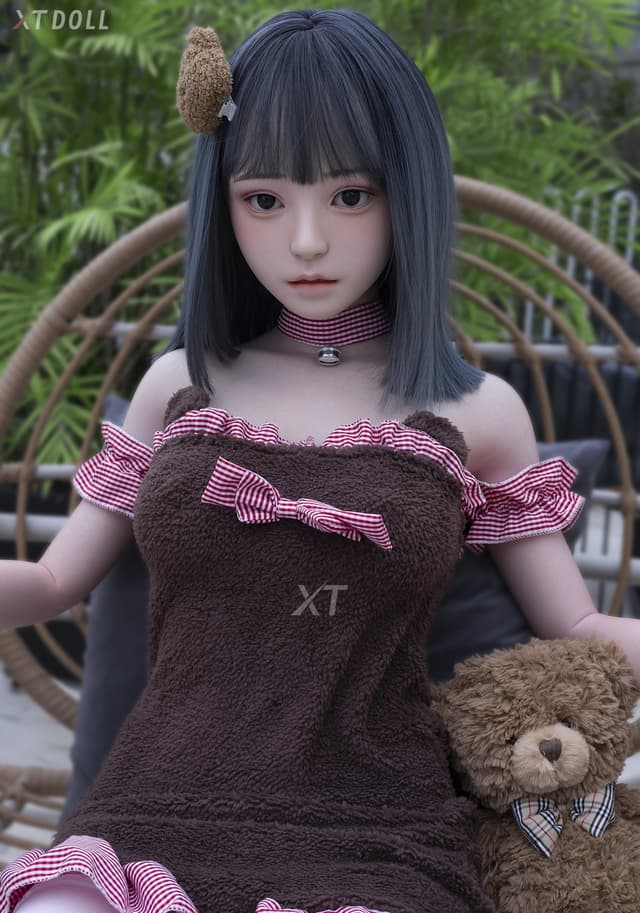 Akira 150cm D-cup