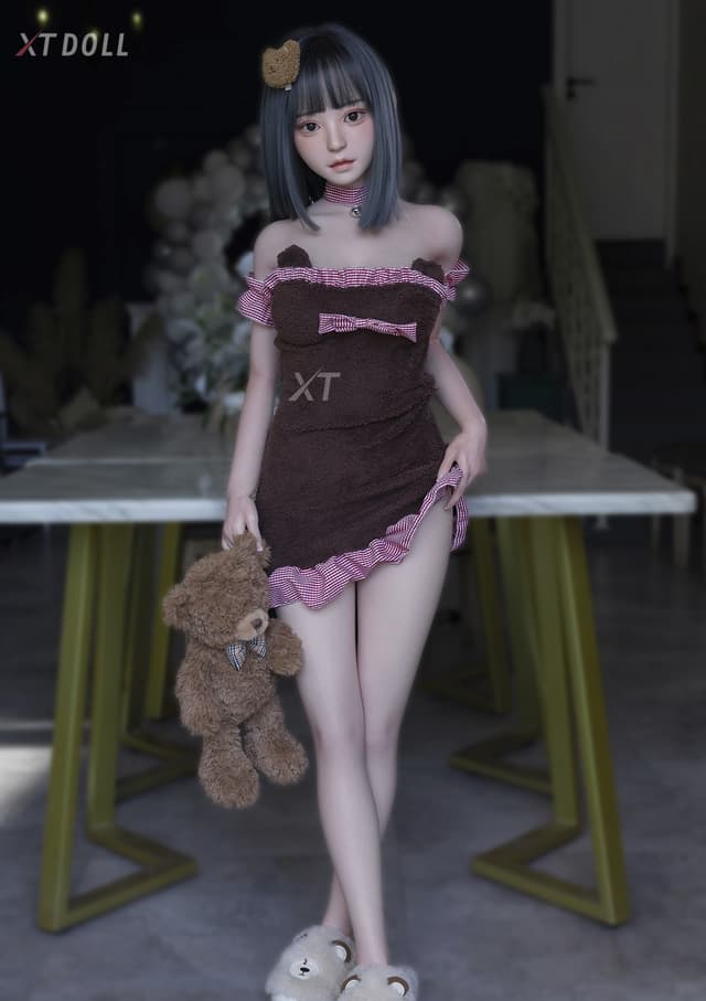 Akira 150cm D-cup